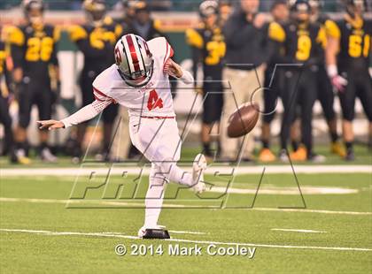 Thumbnail 1 in Garland vs. Belton (UIL 6A Bi-District Playoff) photogallery.