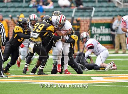 Thumbnail 3 in Garland vs. Belton (UIL 6A Bi-District Playoff) photogallery.