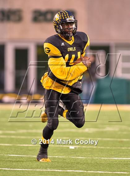 Thumbnail 3 in Garland vs. Belton (UIL 6A Bi-District Playoff) photogallery.