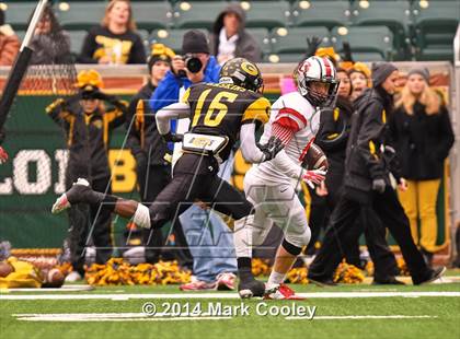 Thumbnail 3 in Garland vs. Belton (UIL 6A Bi-District Playoff) photogallery.