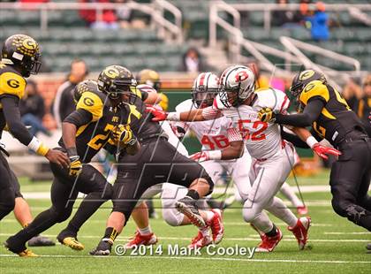 Thumbnail 3 in Garland vs. Belton (UIL 6A Bi-District Playoff) photogallery.