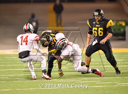Thumbnail 3 in Garland vs. Belton (UIL 6A Bi-District Playoff) photogallery.