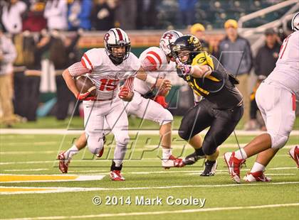 Thumbnail 1 in Garland vs. Belton (UIL 6A Bi-District Playoff) photogallery.