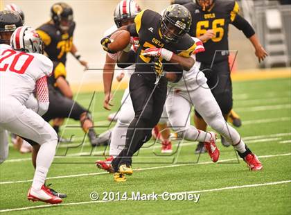 Thumbnail 1 in Garland vs. Belton (UIL 6A Bi-District Playoff) photogallery.