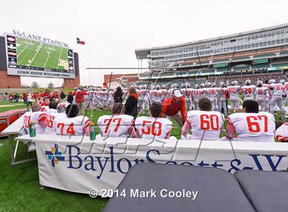 Thumbnail 2 in Garland vs. Belton (UIL 6A Bi-District Playoff) photogallery.