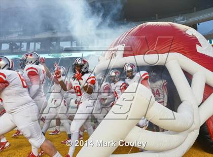 Thumbnail 3 in Garland vs. Belton (UIL 6A Bi-District Playoff) photogallery.