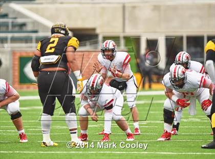 Thumbnail 2 in Garland vs. Belton (UIL 6A Bi-District Playoff) photogallery.