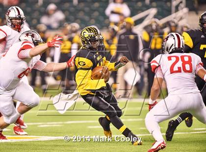 Thumbnail 2 in Garland vs. Belton (UIL 6A Bi-District Playoff) photogallery.