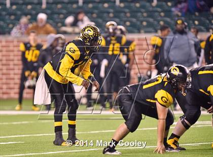 Thumbnail 1 in Garland vs. Belton (UIL 6A Bi-District Playoff) photogallery.