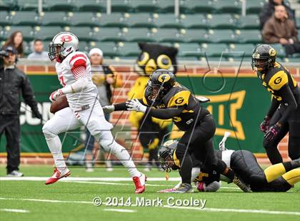 Thumbnail 3 in Garland vs. Belton (UIL 6A Bi-District Playoff) photogallery.