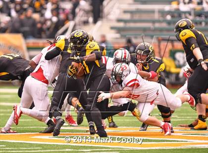 Thumbnail 3 in Garland vs. Belton (UIL 6A Bi-District Playoff) photogallery.