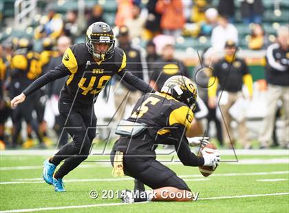 Thumbnail 3 in Garland vs. Belton (UIL 6A Bi-District Playoff) photogallery.