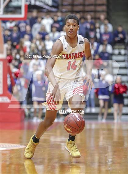 Thumbnail 3 in San Joaquin Memorial vs. San Luis Obispo (CIF CS DII Final) photogallery.