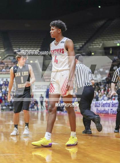 Thumbnail 3 in San Joaquin Memorial vs. San Luis Obispo (CIF CS DII Final) photogallery.