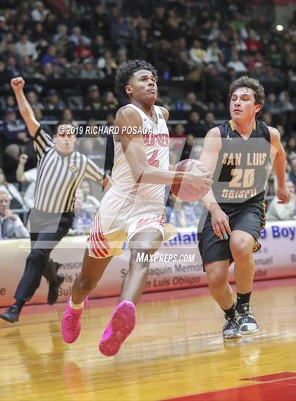 Thumbnail 2 in San Joaquin Memorial vs. San Luis Obispo (CIF CS DII Final) photogallery.