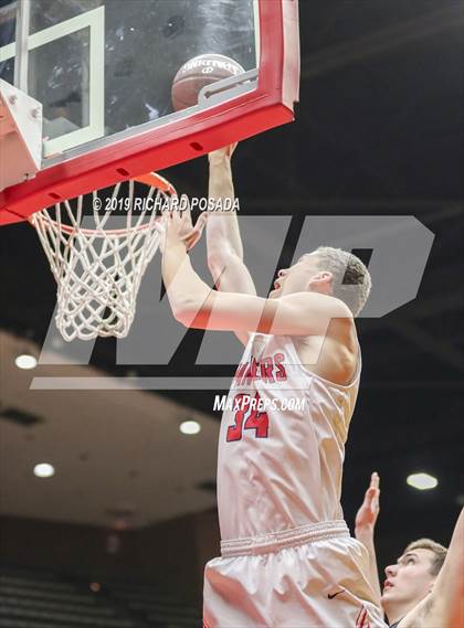 Thumbnail 1 in San Joaquin Memorial vs. San Luis Obispo (CIF CS DII Final) photogallery.
