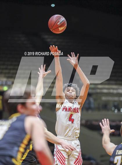 Thumbnail 1 in San Joaquin Memorial vs. San Luis Obispo (CIF CS DII Final) photogallery.
