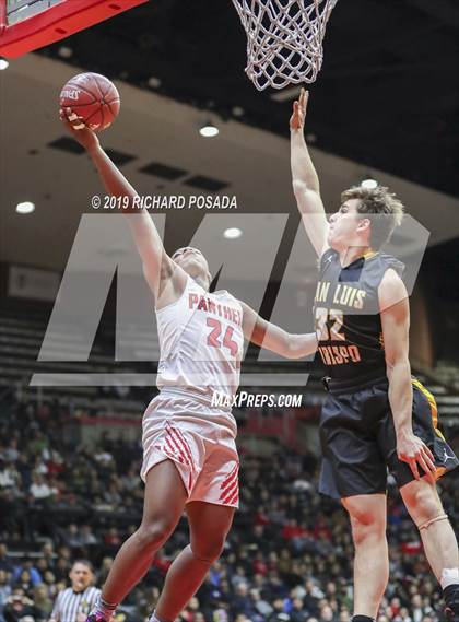 Thumbnail 2 in San Joaquin Memorial vs. San Luis Obispo (CIF CS DII Final) photogallery.