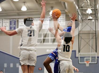 Thumbnail 2 in Christian Brothers @ Vista del Lago photogallery.