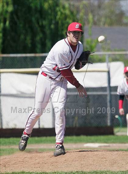 Thumbnail 3 in Eureka vs Cardinal Newman (Adam Wescott Tournament) photogallery.