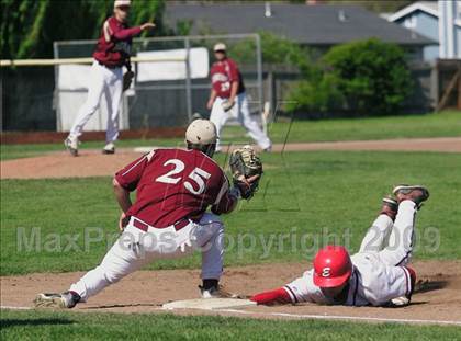 Thumbnail 2 in Eureka vs Cardinal Newman (Adam Wescott Tournament) photogallery.