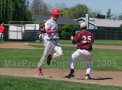 Thumbnail 2 in Eureka vs Cardinal Newman (Adam Wescott Tournament) photogallery.