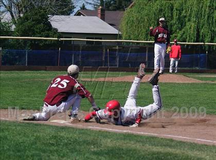 Thumbnail 2 in Eureka vs Cardinal Newman (Adam Wescott Tournament) photogallery.