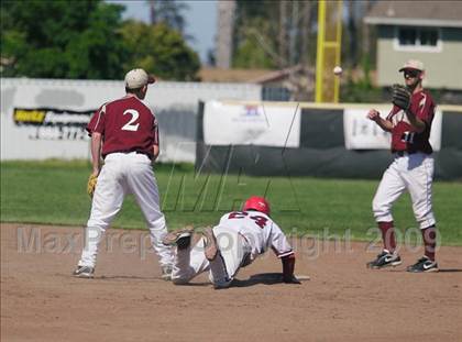 Thumbnail 2 in Eureka vs Cardinal Newman (Adam Wescott Tournament) photogallery.