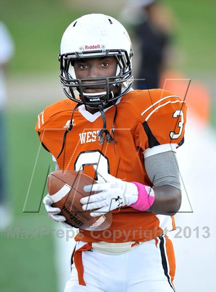 Thumbnail 3 in Highland Park @ West Mesquite photogallery.