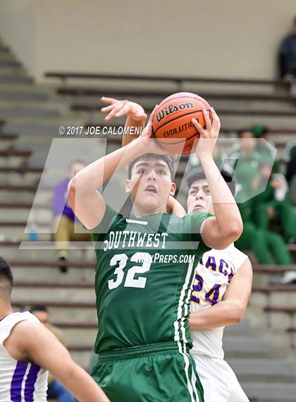 Thumbnail 3 in Brackenridge Vs Southwest (SAISD Invitational) photogallery.