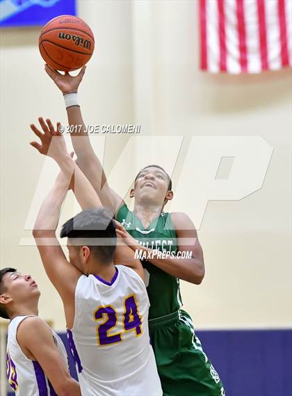 Thumbnail 1 in Brackenridge Vs Southwest (SAISD Invitational) photogallery.