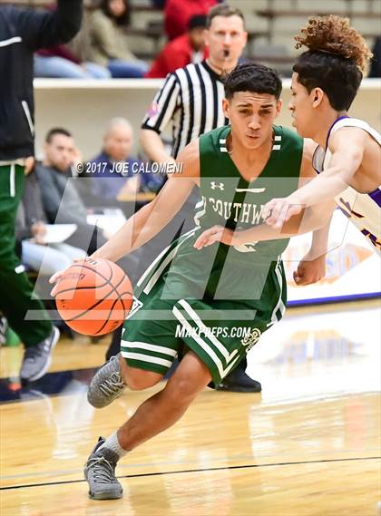 Thumbnail 3 in Brackenridge Vs Southwest (SAISD Invitational) photogallery.