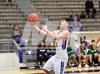 Thumbnail 2 in Brackenridge Vs Southwest (SAISD Invitational) photogallery.
