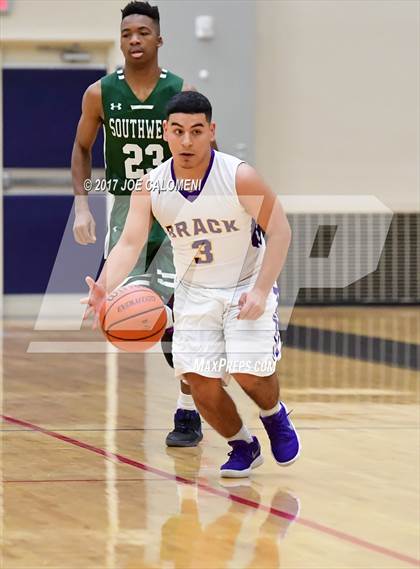 Thumbnail 3 in Brackenridge Vs Southwest (SAISD Invitational) photogallery.