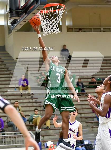 Thumbnail 3 in Brackenridge Vs Southwest (SAISD Invitational) photogallery.