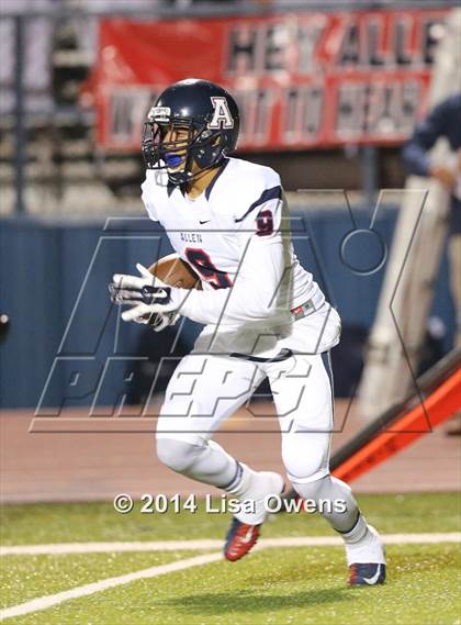 Thumbnail 2 in Boyd vs Allen photogallery.