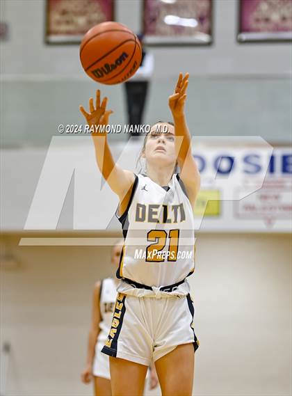 Thumbnail 3 in Wapahani @ Delta photogallery.