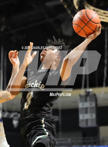 Thumbnail 1 in Waxahachie vs. King (Cy-Hoops Invitational) photogallery.