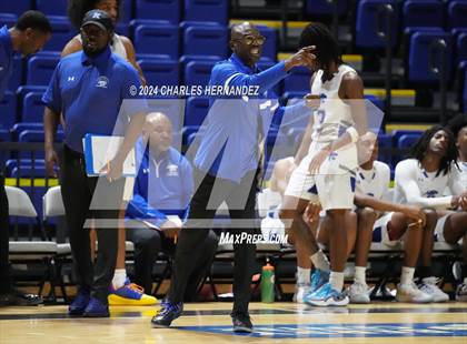 Thumbnail 3 in Waxahachie vs. King (Cy-Hoops Invitational) photogallery.
