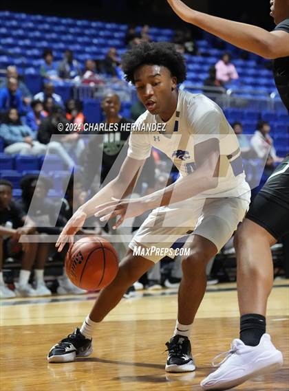 Thumbnail 3 in Waxahachie vs. King (Cy-Hoops Invitational) photogallery.