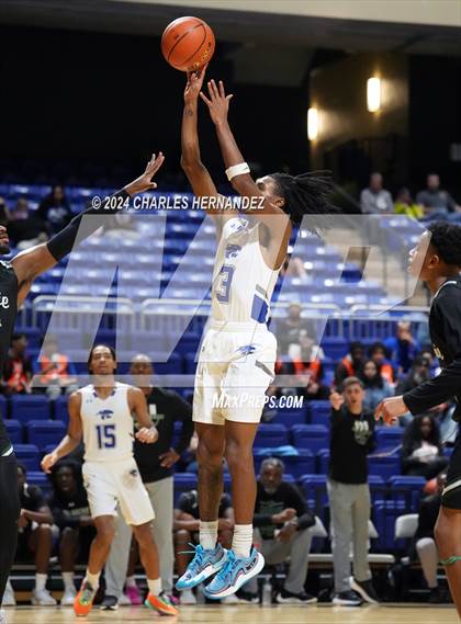Thumbnail 1 in Waxahachie vs. King (Cy-Hoops Invitational) photogallery.