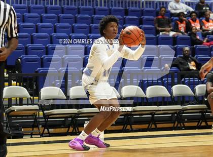 Thumbnail 1 in Waxahachie vs. King (Cy-Hoops Invitational) photogallery.