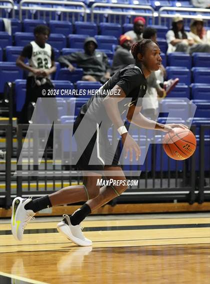 Thumbnail 3 in Waxahachie vs. King (Cy-Hoops Invitational) photogallery.