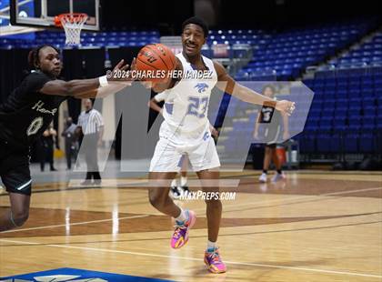 Thumbnail 3 in Waxahachie vs. King (Cy-Hoops Invitational) photogallery.