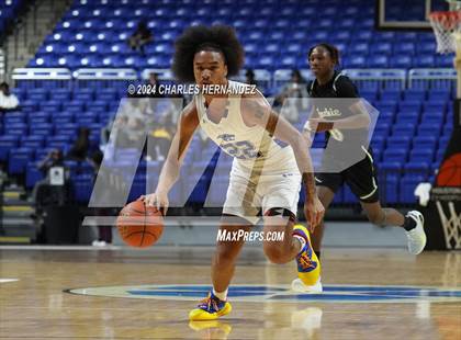 Thumbnail 3 in Waxahachie vs. King (Cy-Hoops Invitational) photogallery.