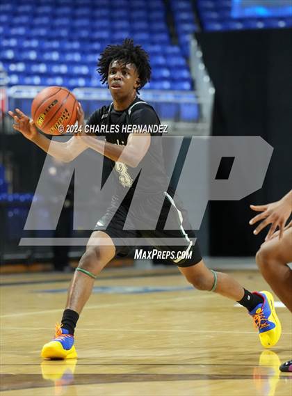 Thumbnail 1 in Waxahachie vs. King (Cy-Hoops Invitational) photogallery.