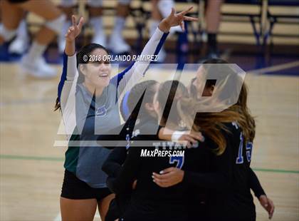 Thumbnail 3 in Santa Fe Christian @ Eastlake photogallery.