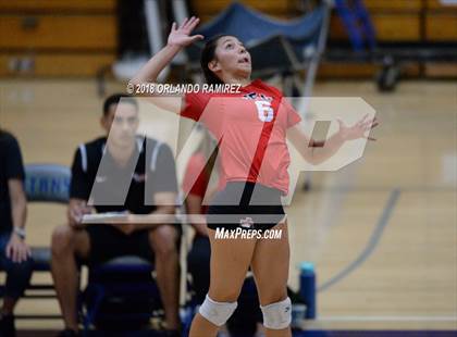 Thumbnail 1 in Santa Fe Christian @ Eastlake photogallery.