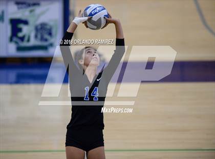Thumbnail 2 in Santa Fe Christian @ Eastlake photogallery.