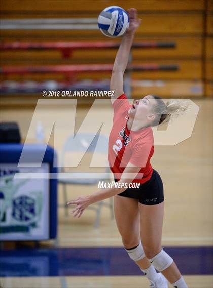 Thumbnail 1 in Santa Fe Christian @ Eastlake photogallery.